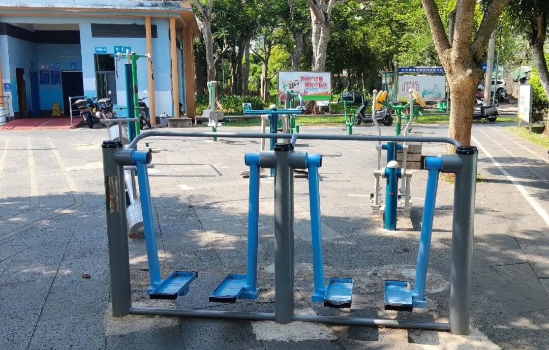 开门一件事│美兰区和平南街道：扮靓休闲场地 筑牢安全防线